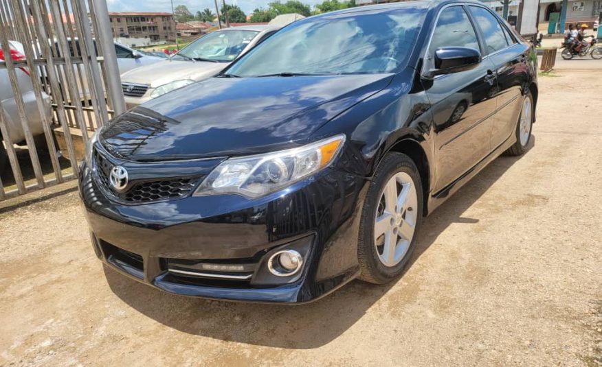 2013 Toyota Camry Sport